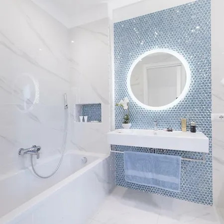 - Sara 2 Apartment *