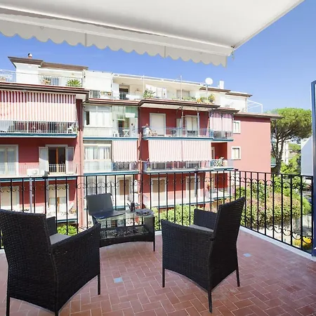 - Sara 2 Sorrento